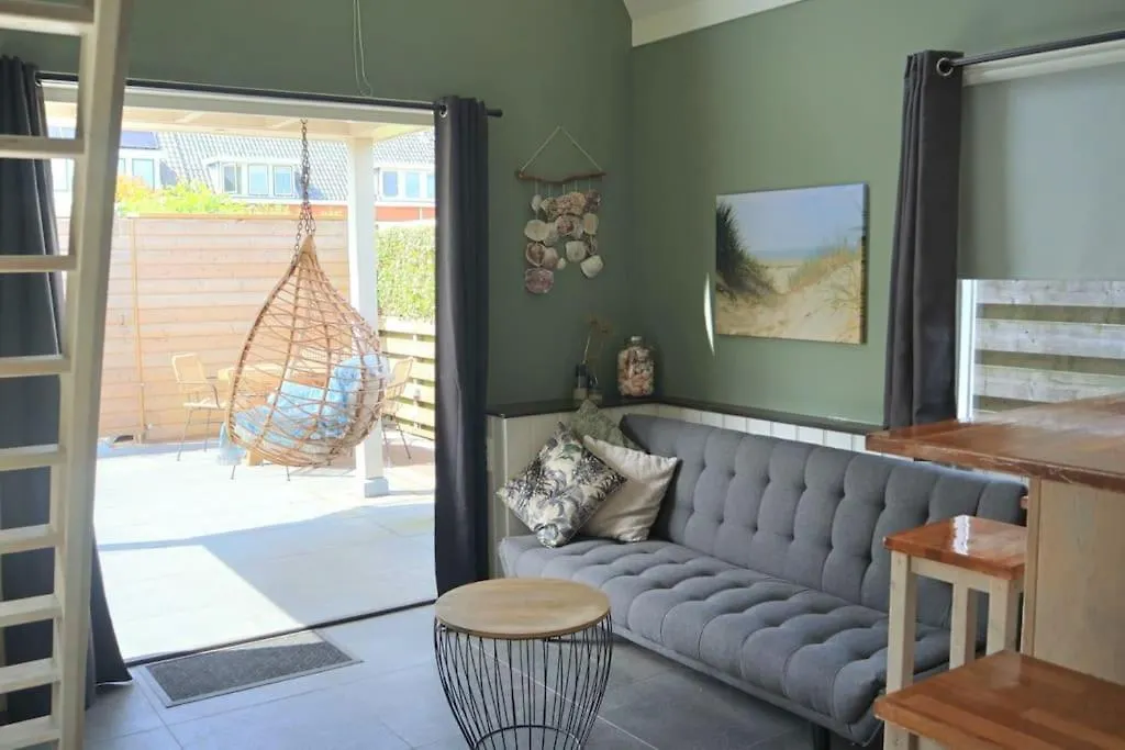 Have a nice stay! - Trendy Vakantiehuis Carpe Diem met eigen tuin-1